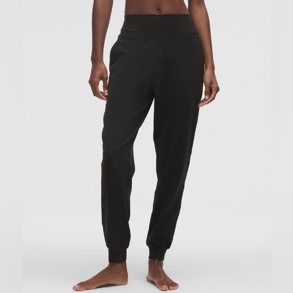 *NEW* lululemon Align High Rise Jogger Regular